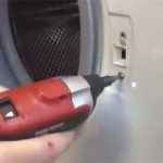 Отстранете запушването на люка