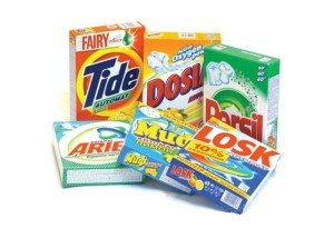 Каква е разликата между прах за автоматично пране и прах за ръчно пране?