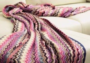 Blanket made of artificial material