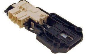 hatch locking device