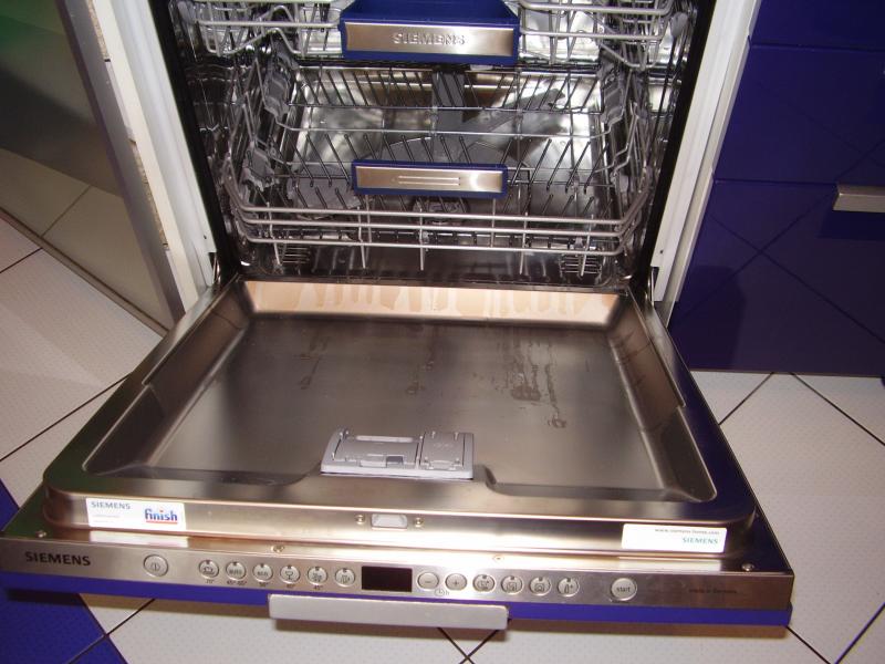 the dishwasher door does not close