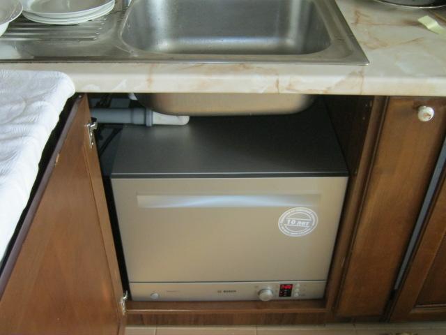 under-sink dishwasher