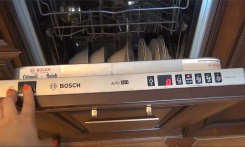 How to turn on a dishwasher