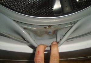 dirt in the automatic washing machine