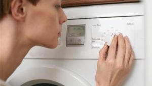 choosing a washing program