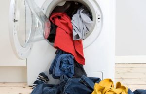 The washing machine doesn't wash clothes well.