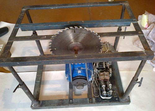 circular saw frame