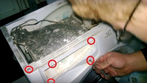 tháo bảng điều khiển