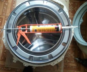 How to glue a washing machine's drum
