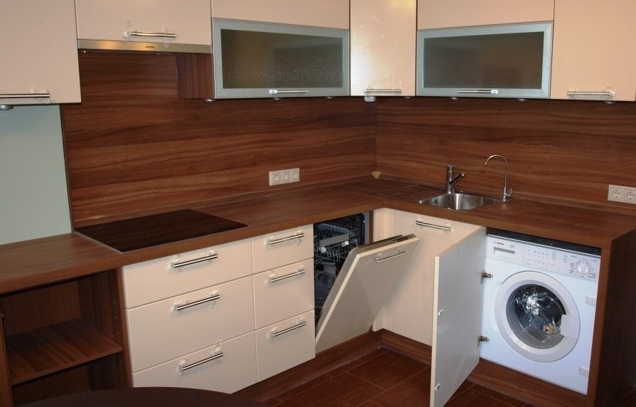 installation of a washing machine and dishwasher