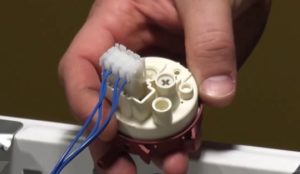 replacing the pressure switch