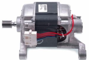 Checking the motor of an Ariston washing machine