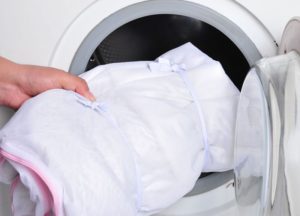 washing curtains in a machine