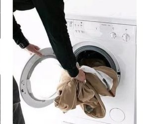 Can I wash tights in a washing machine?