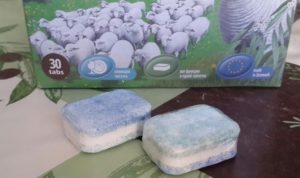 The front of the package and Biomio tablets