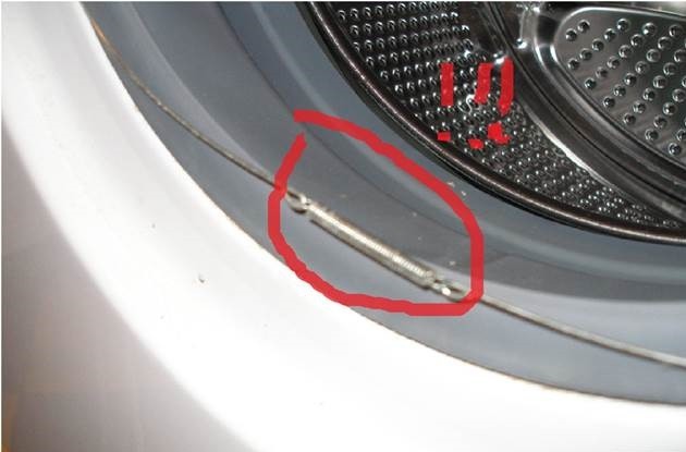 The spring clamp may fall out