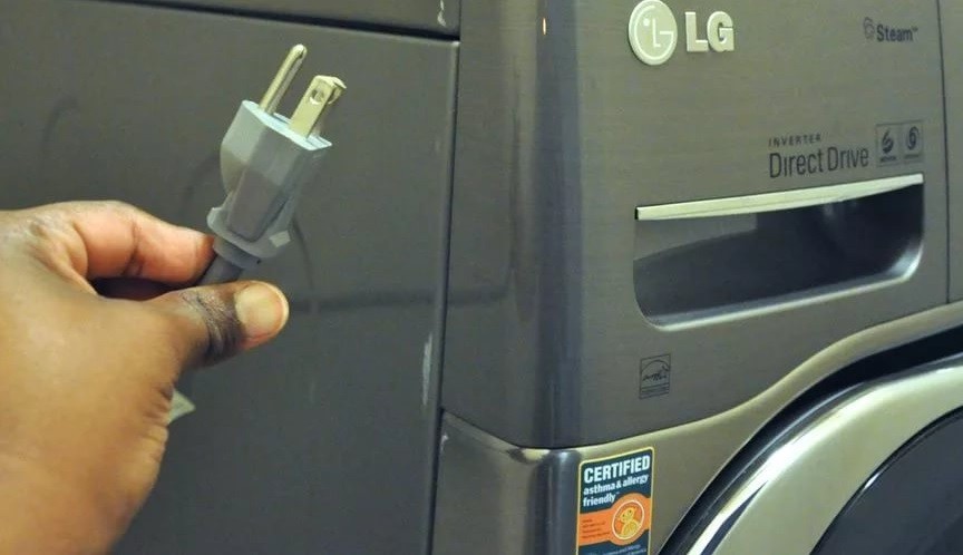 unplug the washing machine