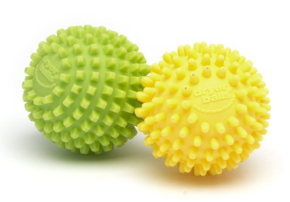 Improving the quality of washing with balls