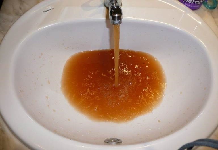 After the pipe repairs are completed, water can be supplied as follows