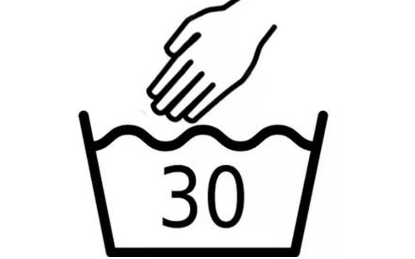 wash only in cold water at 30 degrees