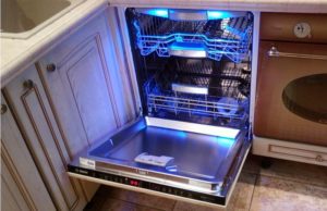 If you keep the door open, the light will be on