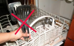 Not all dishes can be washed in the dishwasher.