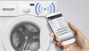 To activate the module, bring your smartphone close to the washing machine.