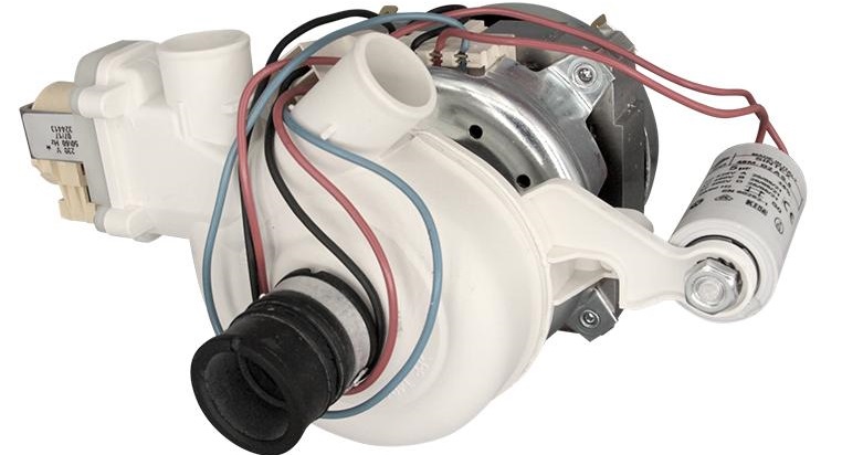 Let's take out and check the circulation pump.