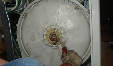 we remove the caliper with a special key