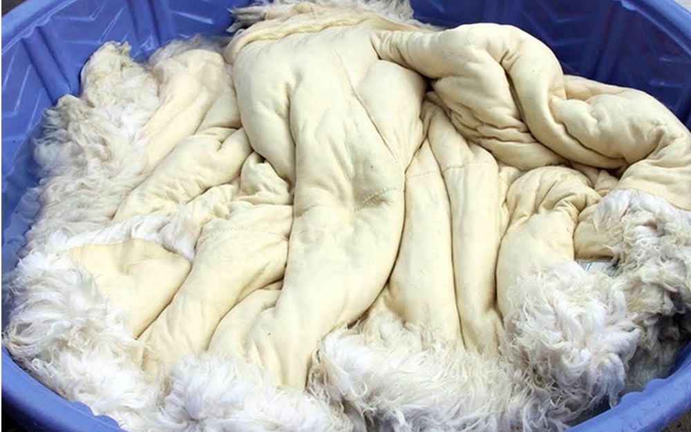 hand washing sheepskin