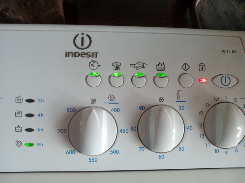 Indesit washing machine error codes based on indicator flashing