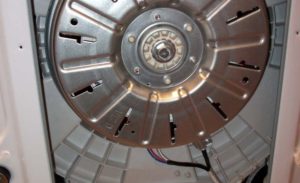 We check the power wiring going to the engine