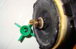 How to disassemble an LG washing machine pump?