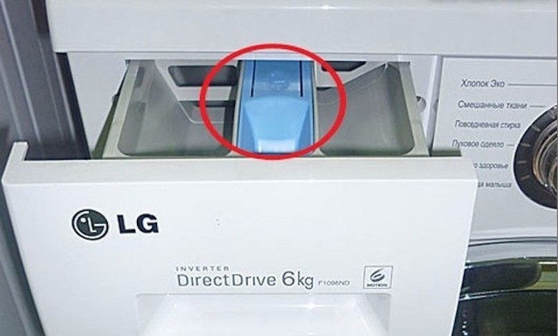 each compartment of the powder receptacle is intended for something