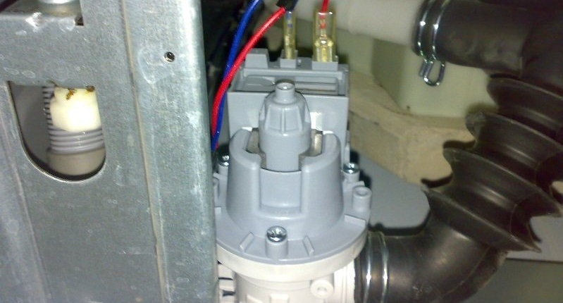 Let's check the Hansa drain pump