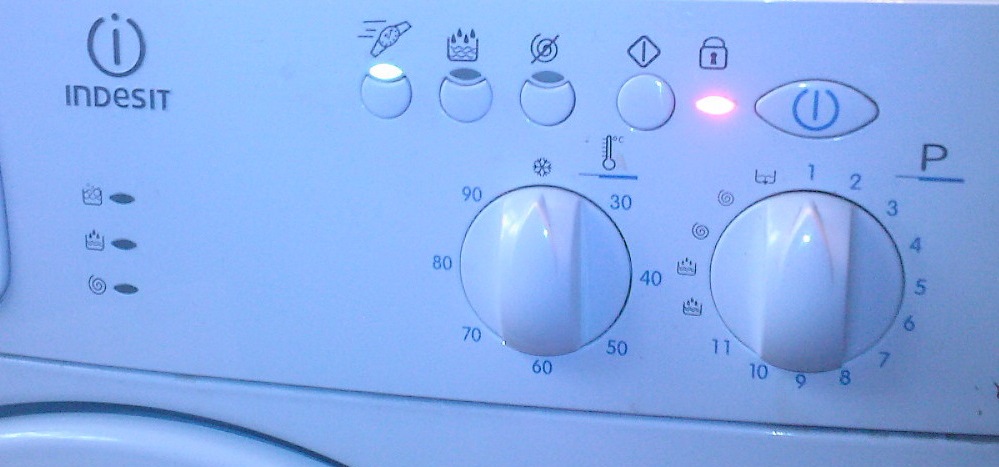 Resetting Indesit settings