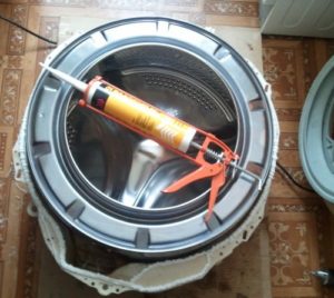How to glue the drum of an Indesit washing machine?