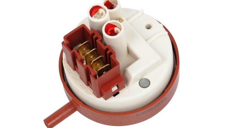 Problems with the pressure switch of an Indesit washing machine
