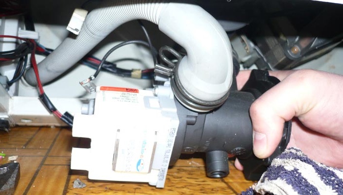 The pump on my Indesit washing machine broke.