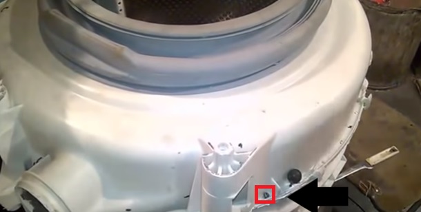 fixing the tank with screws