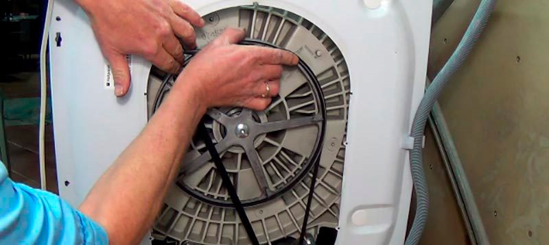 The belt may need to be replaced or tightened.