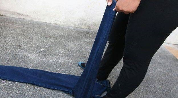 stretching trousers