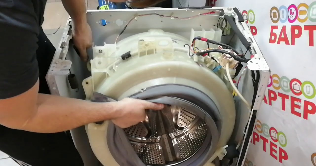 Samsungs have detachable fuel tanks