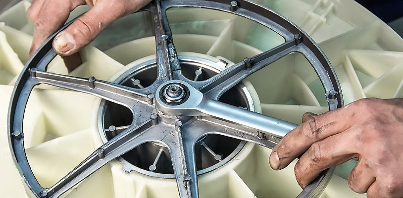 the pulley was deformed