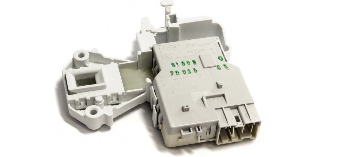 The door lock needs to be replaced