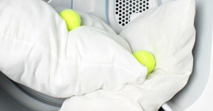 washing pillows with balls