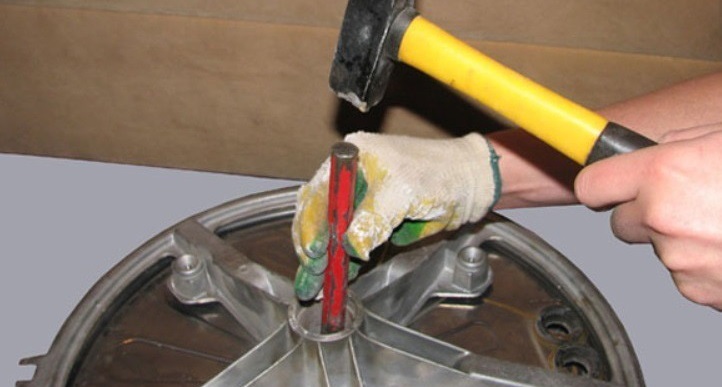 rough knocking out of a bearing