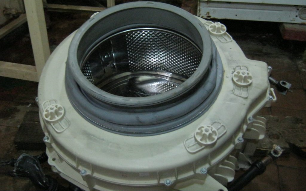we remove the tank-drum assembly