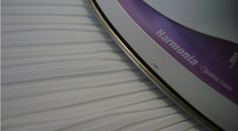 How to iron a pleated skirt