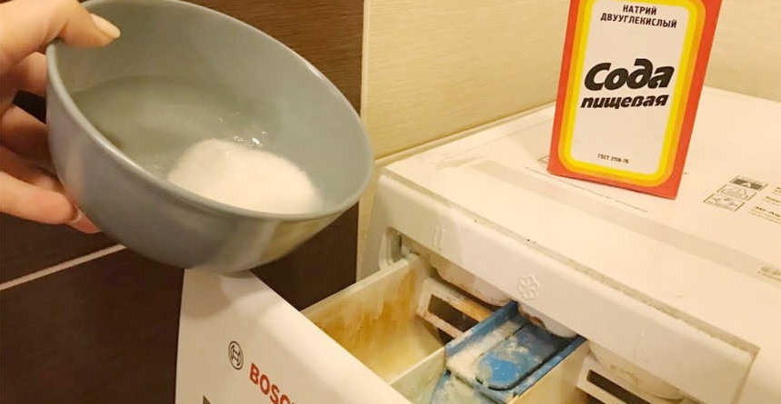 baking soda for cleaning a washing machine